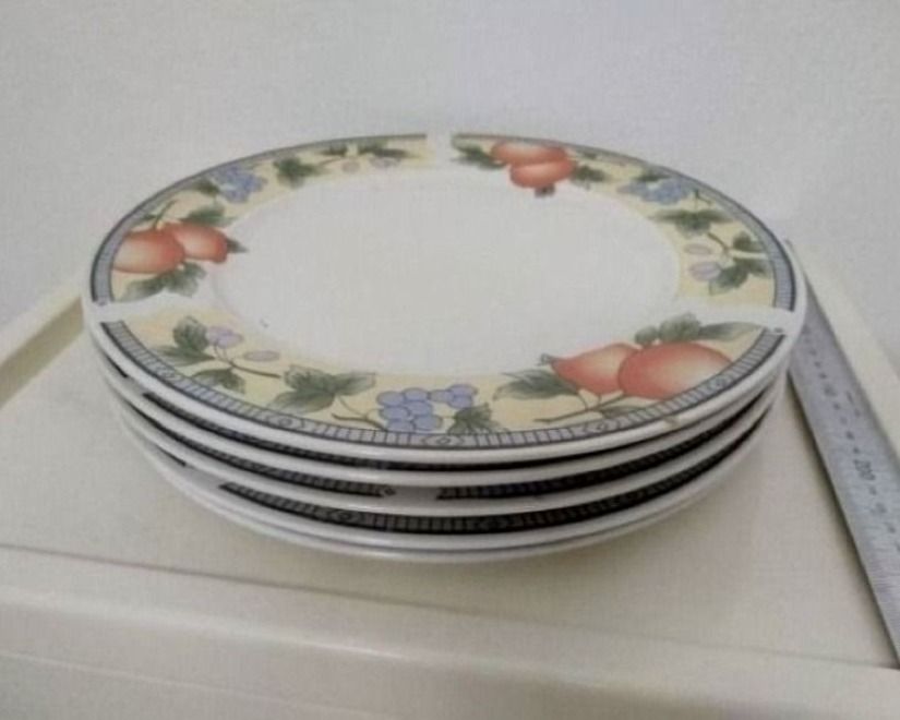Table Plates466755513431500802