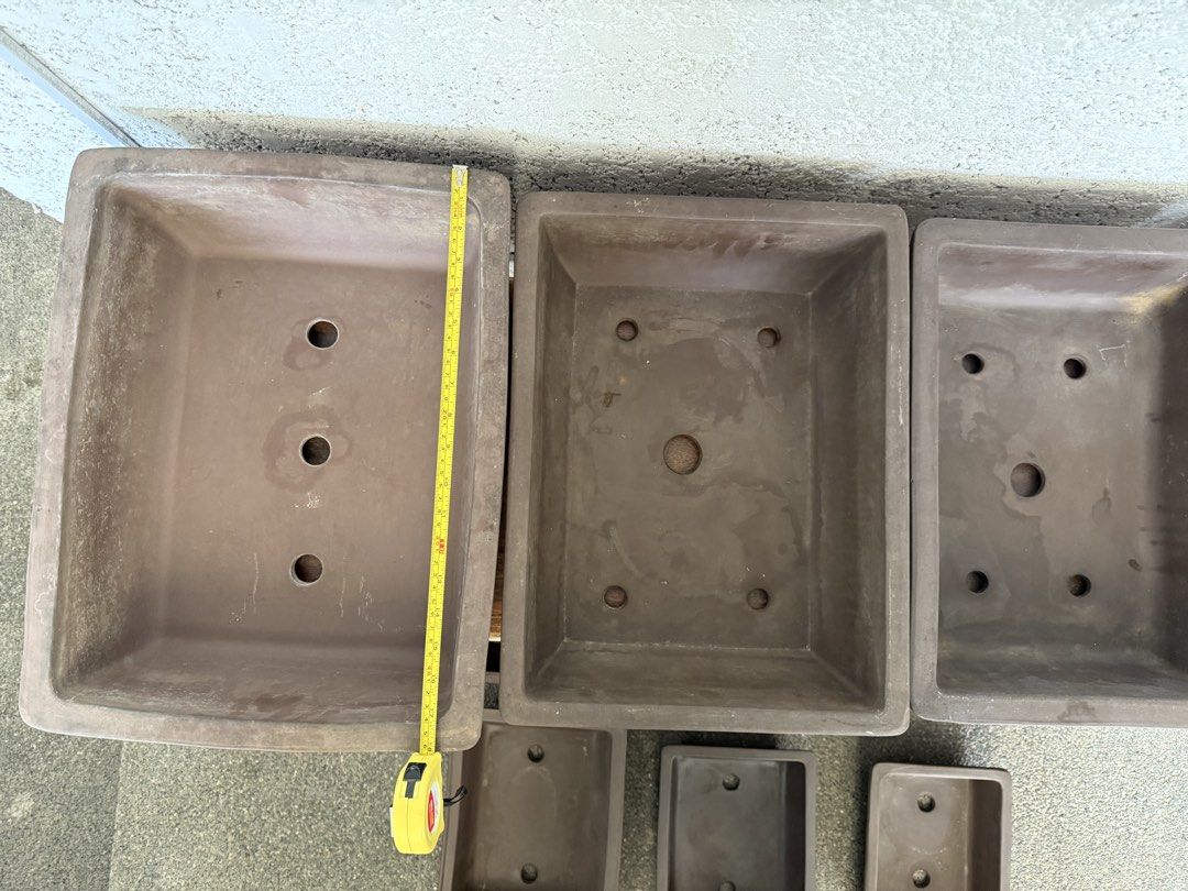 Terracotta Japan Bonsai Pots (Category: Pots & Planters) located in Calamba. Submitted by transitory (Listing ID 1440576799, Image 3). Description: Assorted sizes (large,medium and small) ₱6,800 for all pots used but in good condition Me freebies na 3 damaged pots pero usable pa Pick up or lalamove only at buyer’s expense Pm or contact 09165870869 Salamat 🙏🏽.