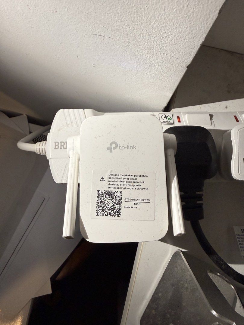 TP-Link AC1200 Mesh Wi-Fi Extender RE305466816371252285440