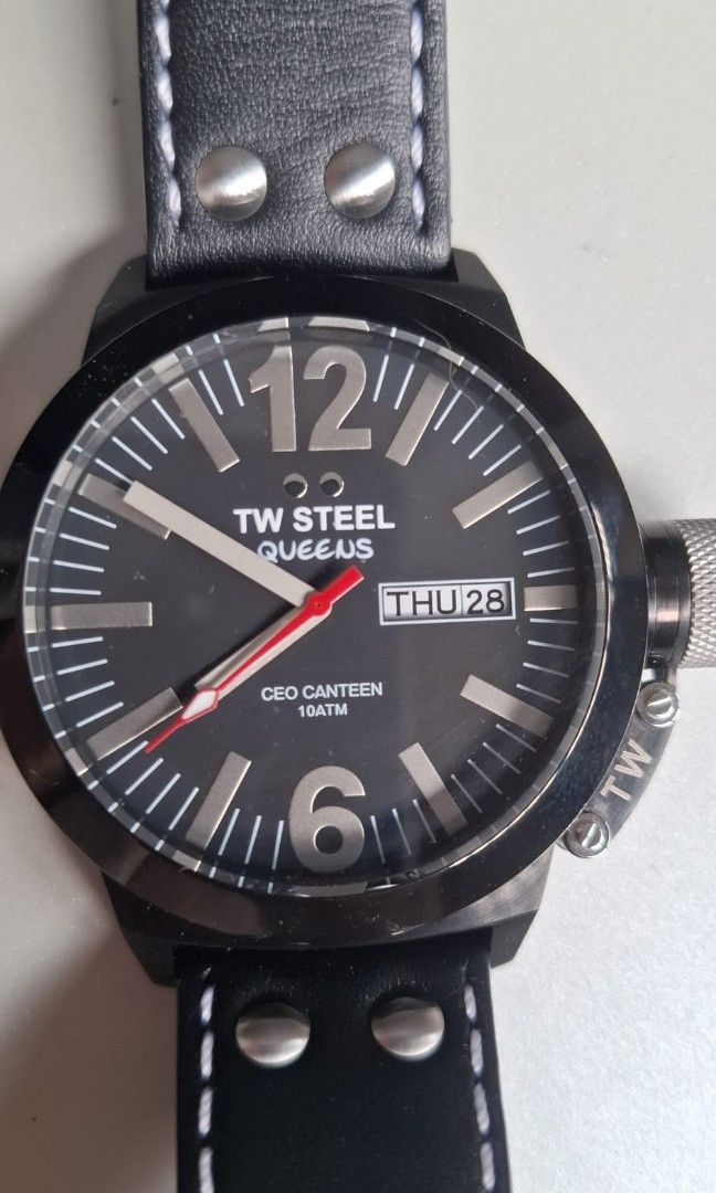 Tw steel ceo canteen (Category: Men's Watches) located in Cavite. Submitted by lonchel1571206 (Listing ID 1440455273, Image 2). Description: original day date Tw steel canteen watch just the watch no box etc sa switzerland nabili 5 yrs ago 22k before 6500 offer lang.