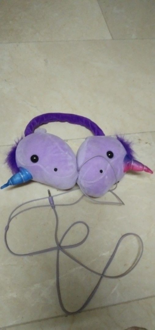 Unicorn plush headset (Category: Headphones & Headsets) located in Quezon City. Submitted by eidorableshop (Listing ID 1440547646, Image 3). Description: .