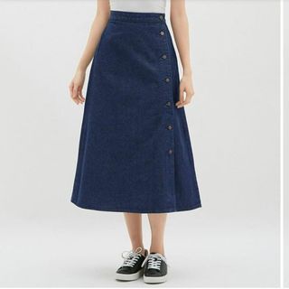 (Category: ) located in . Submitted by qlothingmanila (Listing ID 1440533073, Image 1). Description: .