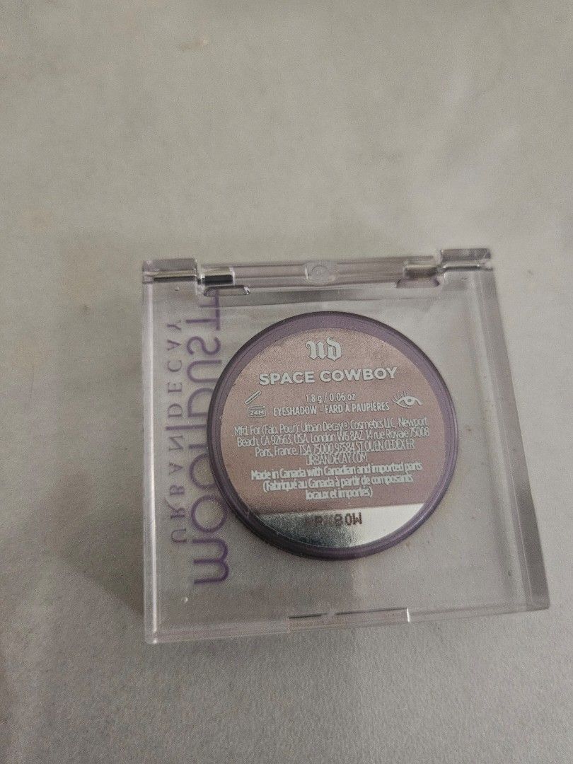 Urban Decay Moondust Eyeshadow - Space Cowboy (Category: Makeup) located in San Mateo. Submitted by kendracolls (Listing ID 1440433135, Image 2). Description: - Urban Decay Moondust Eyeshadow - Shade: Space Cowboy (shimmery champagne-pink) -comes with box - 100% authentic, bought from Sephora Australia .