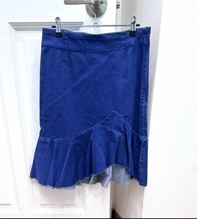 Woman Fashion Collection item 3