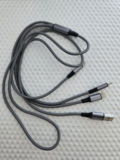 (Category: ) located in . Submitted by emoart (Listing ID 1440463404, Image 1). Description: .