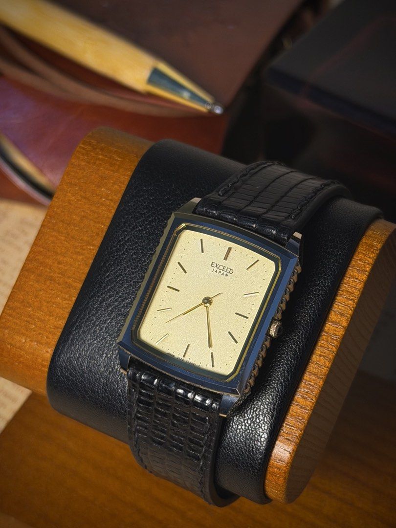 Vintage Citizen Exceed (Category: Luxury Watches) located in Manila. Submitted by jeff_jeff_ (Listing ID 1440396826, Image 2). Description: Vintage Citizen Exceed “Tank” style dress watch from the early 1980s, specifically identified as a high-end, high-accuracy quartz model. The Exceed line represented Citizen’s “top end” for precision watches during the 1980s, intended to compete with luxury brands like Cartier and Seiko’s premium lines. The en