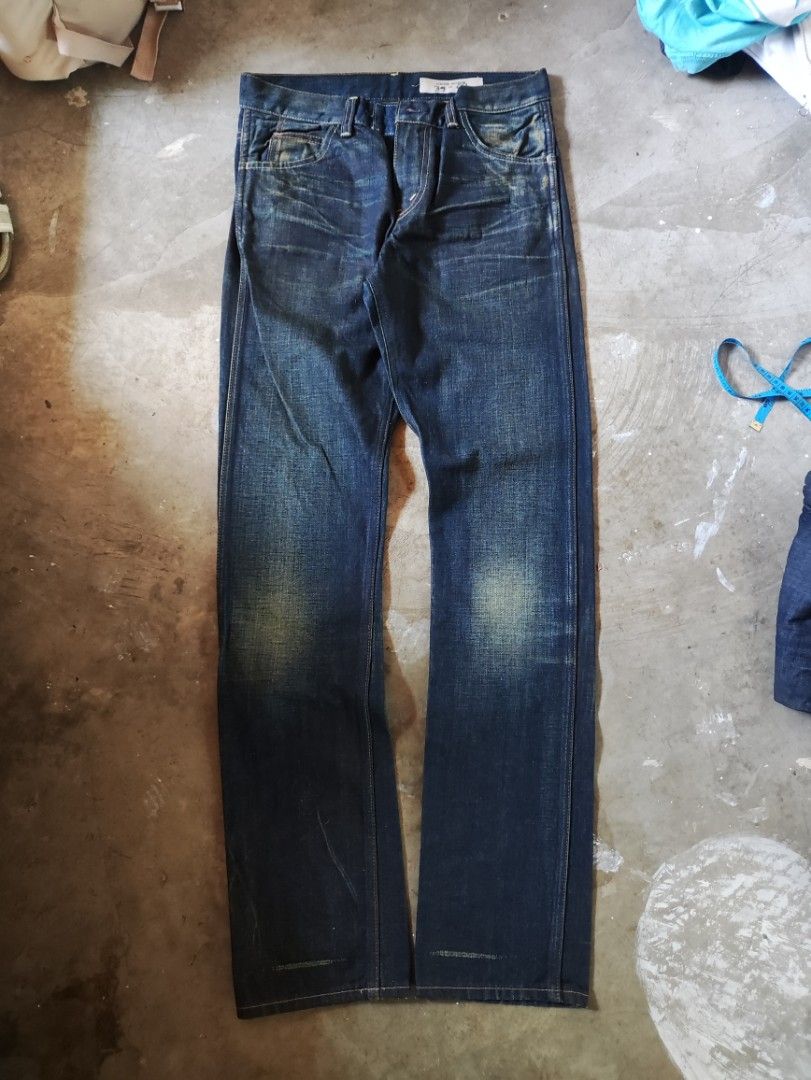 vintage Levi's Limited Edition Orange tab big E (Category: Jeans) located in Maria Aurora. Submitted by pewpewww22 (Listing ID 1440445526, Image 2). Description: waist 30 inch length 41.5 inch hem 7 inch - Limited Edition Levi's Jeans - Dark Wash Denim - Classic Five-Pocket Styling - Iconic Red Tab Detail - Shows natural fading and wear on legs and hems.