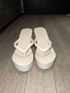 （分類：）位於 。 由 bos222 提交（商品編號 1440559755，圖片 1）。簡介： 。