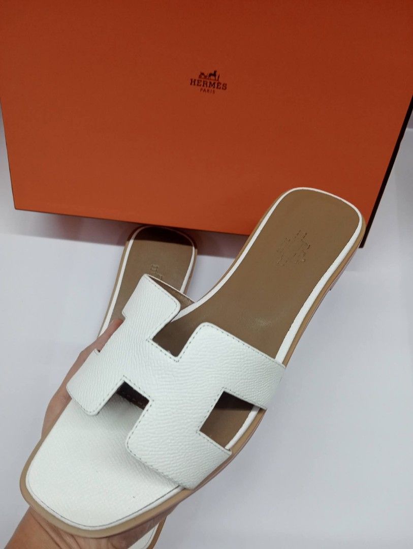 Women's ORAN SANDALS (Category: Flats & Sandals) located in Manila. Submitted by directsuppliermla (Listing ID 1440449329, Image 2). Description: .
