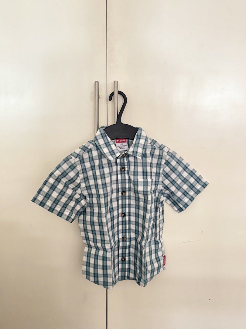 Wrangler Polo (Category: Babies & Kids Fashion) located in Quezon City. Submitted by kfrys (Listing ID 1440460212, Image 1). Description: Wrangler Size: 4T Rfs: Decluttering Used 1x No flaws.