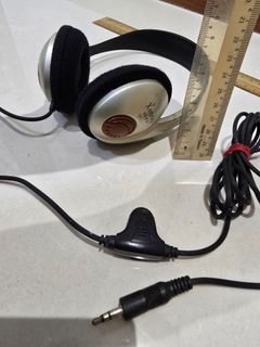 (Category: ) located in . Submitted by swiftie17 (Listing ID 1440568326, Image 1). Description: .