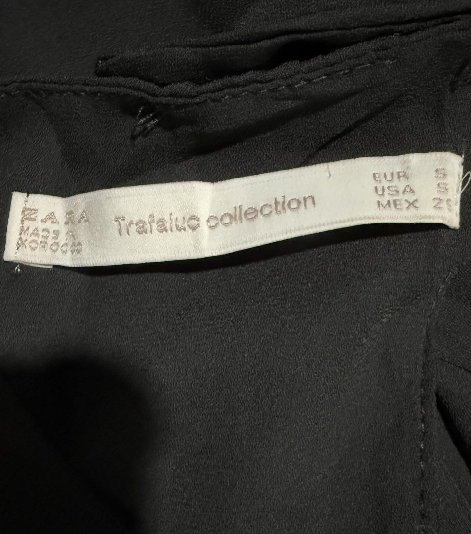 Zara Black Halter with Open Tied Back Top (Category: Sleeveless) located in Naga. Submitted by tiindahunts (Listing ID 1440402831, Image 3). Description: From Hongkong box!.