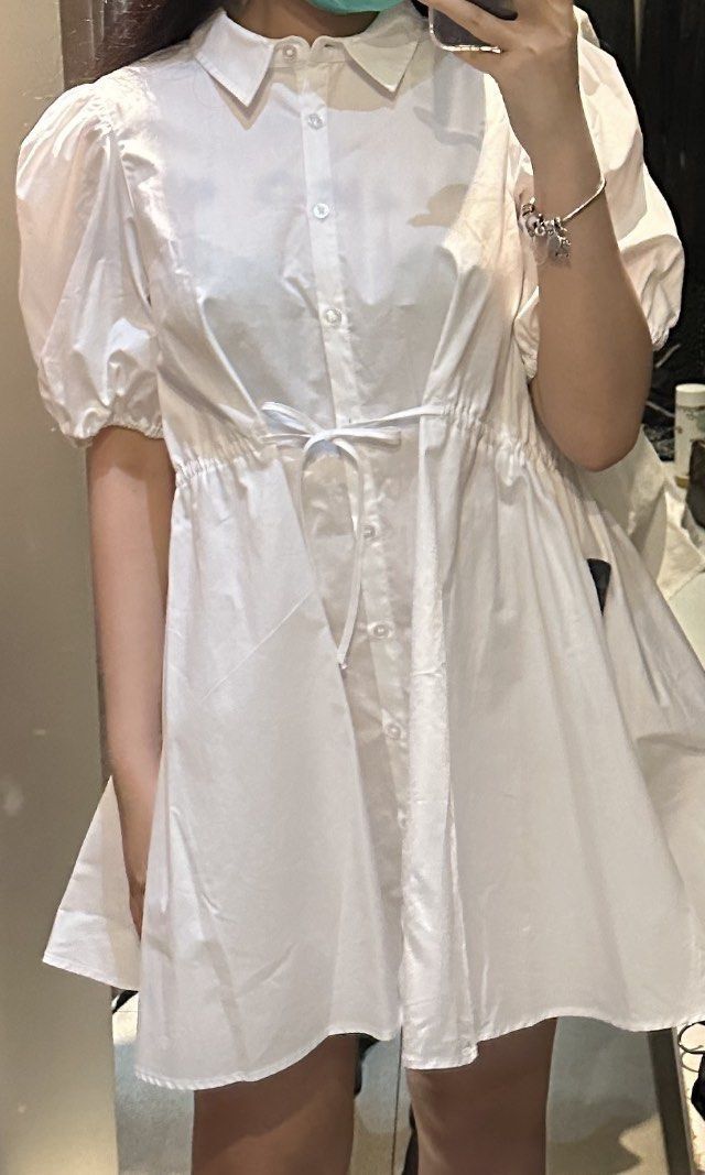 Zara Poplin Dress (Category: Dresses) located in Manila. Submitted by pcsbytrish_ph (Listing ID 1440450278, Image 2). Description: no flaws like new, never worn.