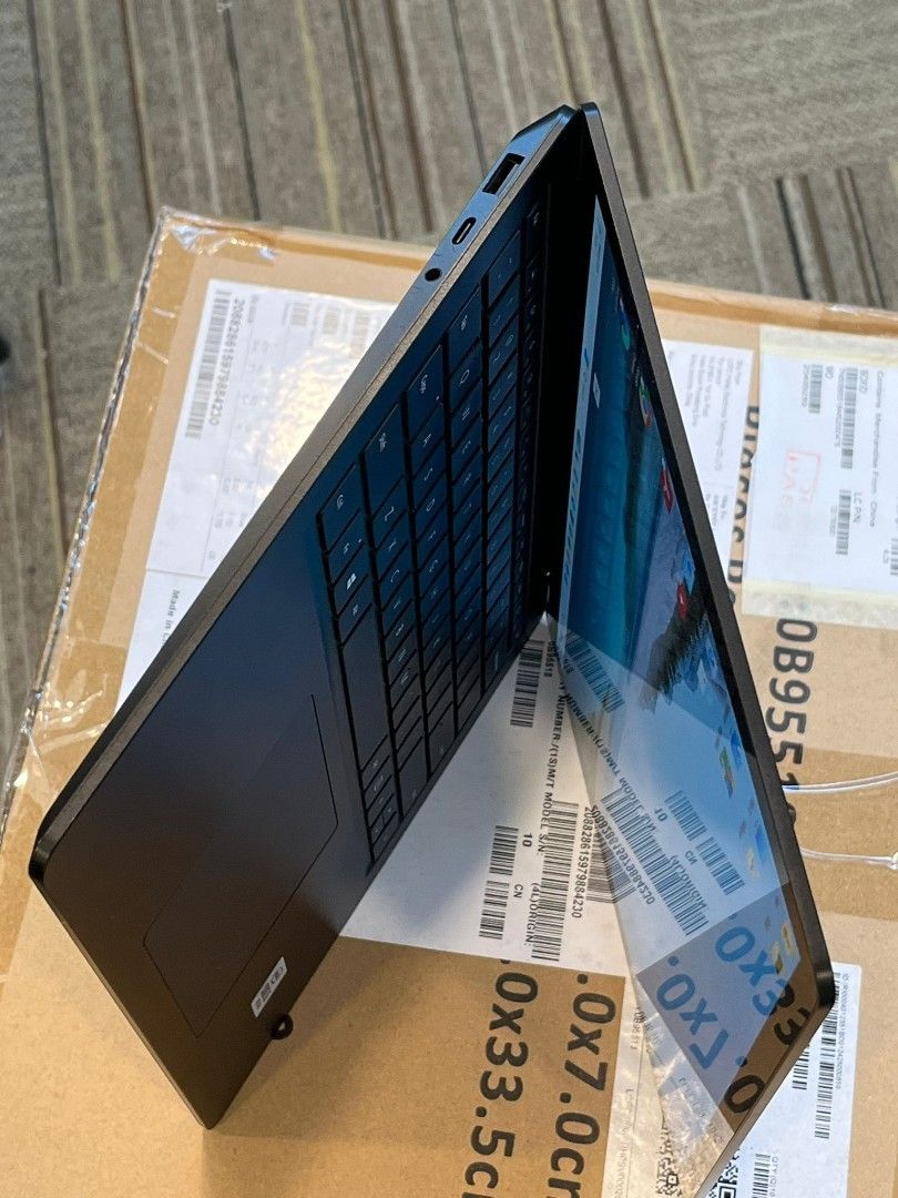13.5" Microsoft Surface Laptop 3 - Ready to use - Microsoft office activated468025919186544643