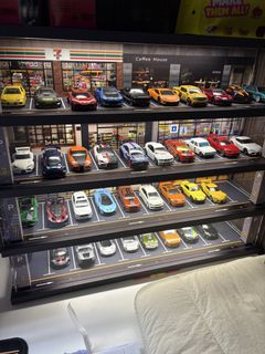 (Category: ) located in . Submitted by diecast_acrylicx (Listing ID 1440613796, Image 1). Description: .