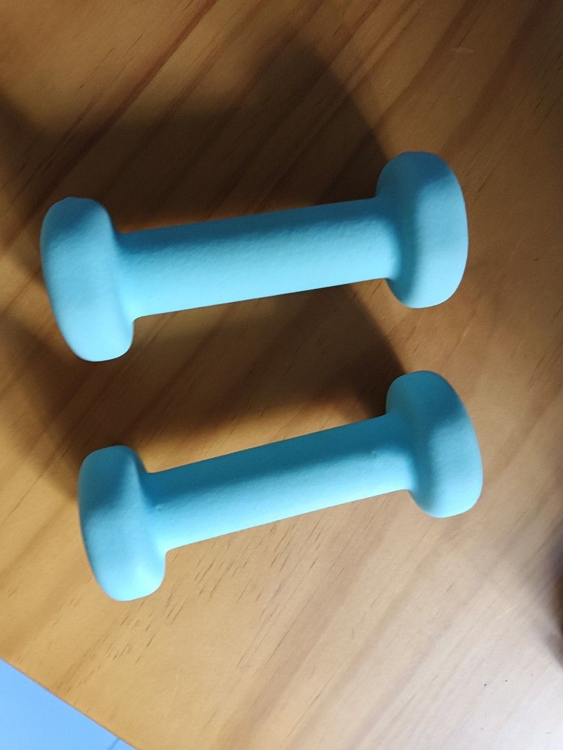 2 x 0.5KG Dumbbells - Teal (Category: Weights & Dumbbells) located in Singapore. Submitted by silentdeer_a86b0c (Listing ID 1440662203, Image 2). Description: - Pair of teal dumbbells - Each weighs 0.5KG - Ideal for home workouts & adding resistance - Comfortable neoprene coating for easy grip - Great for toning & light exercise.