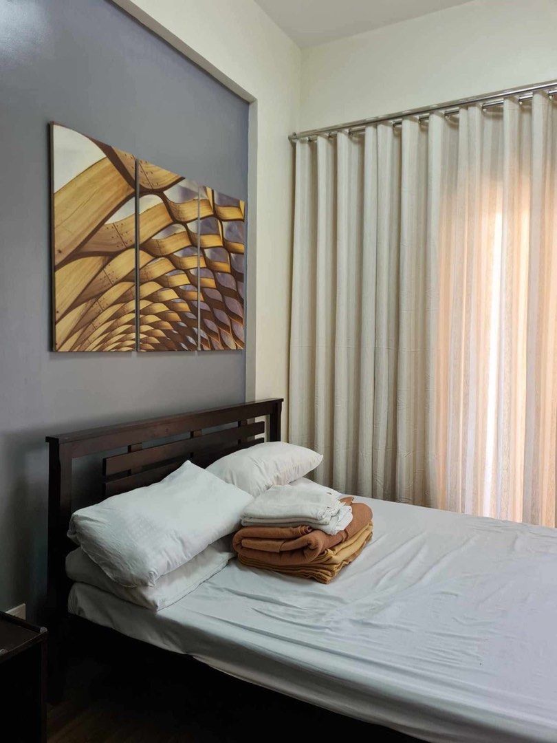 2br Condo at Bristle Ridge Baguio Dmcihomes development (Category: Apartments & Condos) located in Makati City. Submitted by dmci_salescorzc (Listing ID 1440613581, Image 2). Description: Bristle Ridge Residences Dmcihomes Development! Located at Pacdal Road Ambuklao Baguio City. Resale/Secondary sale from owner 2bedroom 55.5sqm furnished 6th floor with parking slots Ready for Airbnb business. Asking price Ka 9.3M including capital gain tax Open 