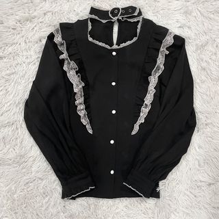 (Category: ) located in . Submitted by mafuyusthrift (Listing ID 1440678089, Image 1). Description: .