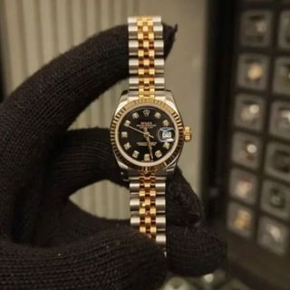 (Category: ) located in . Submitted by watchcentresg (Listing ID 1440609071, Image 1). Description: .