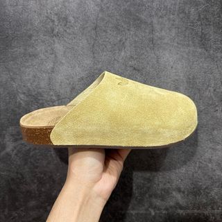 (Category: ) located in . Submitted by sellora_fashion (Listing ID 1440707129, Image 1). Description: .