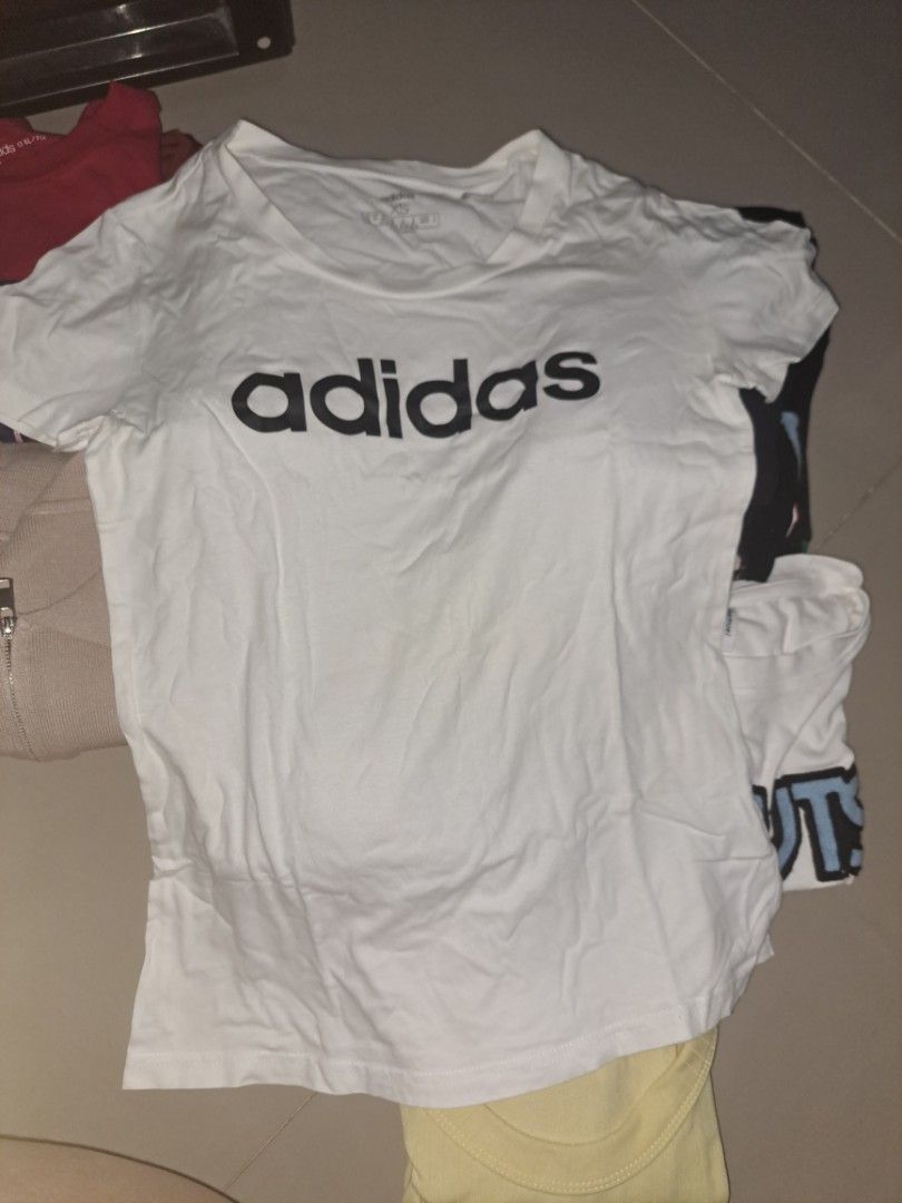 ADIDAS SHIRT (Category: Shirts) located in Abucay. Submitted by care4whatchuwear (Listing ID 1440600874, Image 2). Description: .