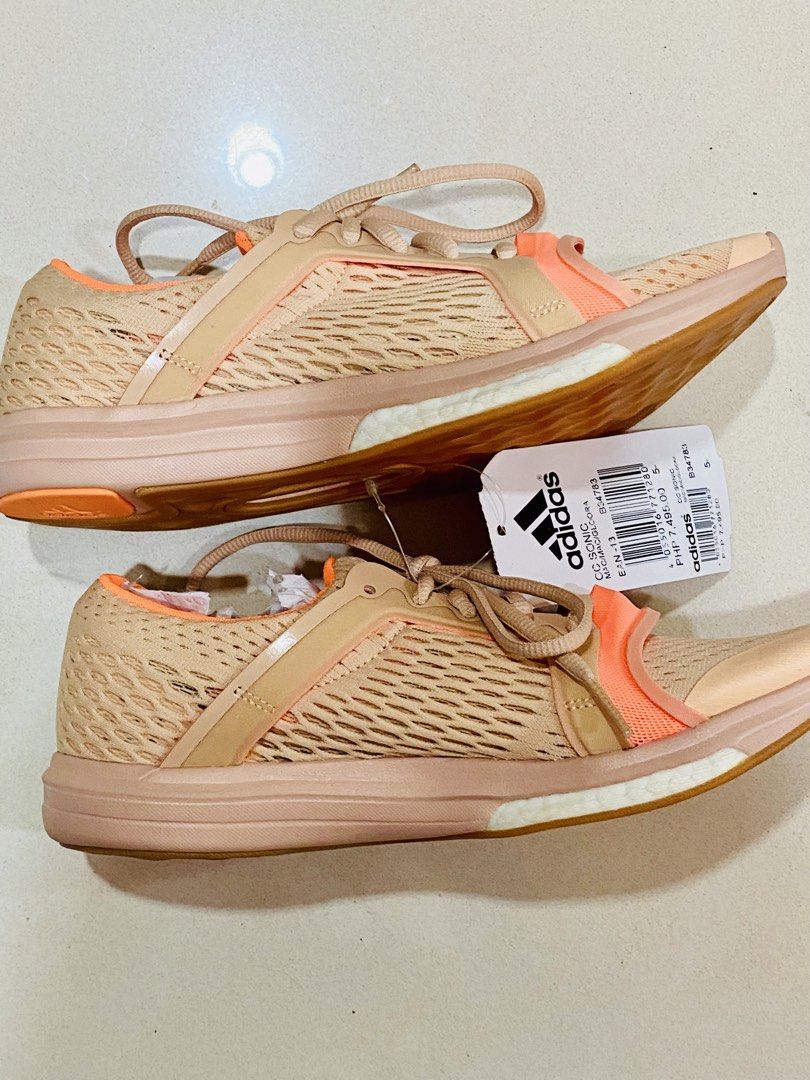 Adidas Stella McCartney Leucippus Adipure US7 (Category: Sneakers) located in Pasay City. Submitted by trendystash (Listing ID 1440703663, Image 3). Description: Bnew.