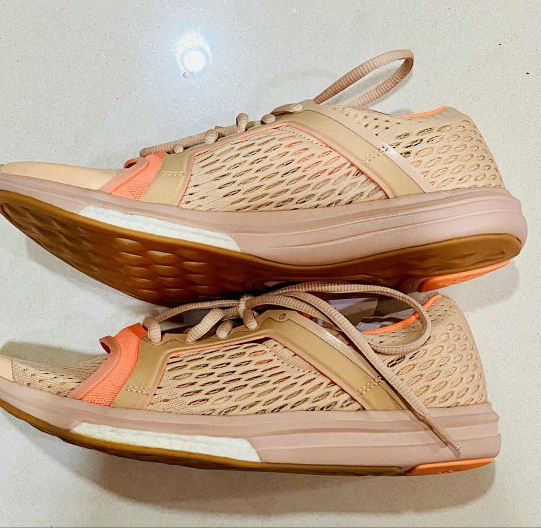 Adidas Stella McCartney Leucippus Adipure US7 (Category: Sneakers) located in Pasay City. Submitted by trendystash (Listing ID 1440703663, Image 2). Description: Bnew.