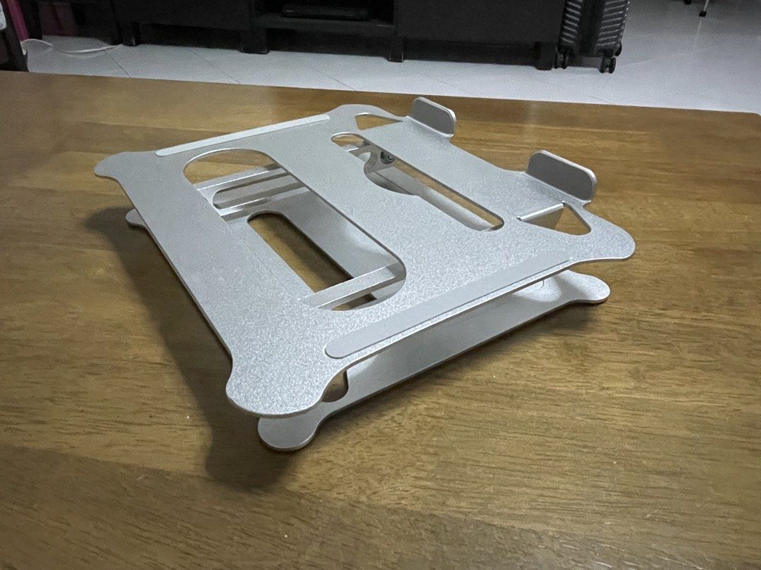 Adjustable Aluminum Laptop Stand467648405277265922