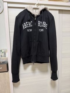 由 ashleee (刊登 ID 1440621896，圖片 1) 提交，位於 的 (類別：)，說明：。