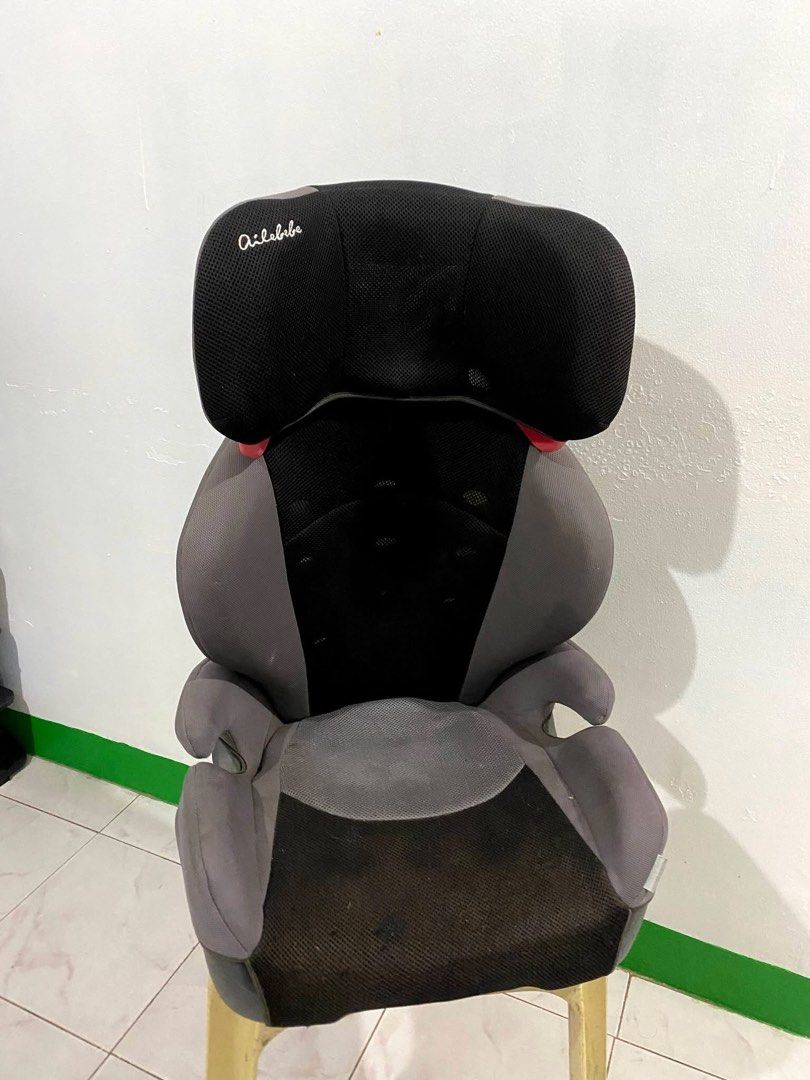 Ailebebe Child Booster Car Seat (Category: Car Seats) located in Calamba. Submitted by rhiajapansurplus-babystuff-03 (Listing ID 1440600902, Image 1). Description: - Ailebebe Booster Car Seat - Color: Grey and Black - Adjustable headrest for growing kids - Padded seat and backrest for maximum comfort - Armrests for added support - Ensures child safety on the road - Simple and easy installation.