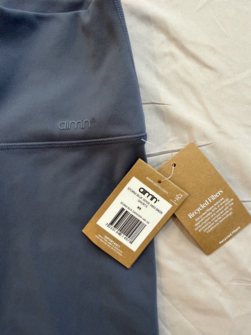 Aimin Midi Biker Shorts XS BNWT (Category: Activewear) located in Rizal. Submitted by arkivekkk (Listing ID 1440758026, Image 2). Description: Brand new with tag Never used Bought from Australia.