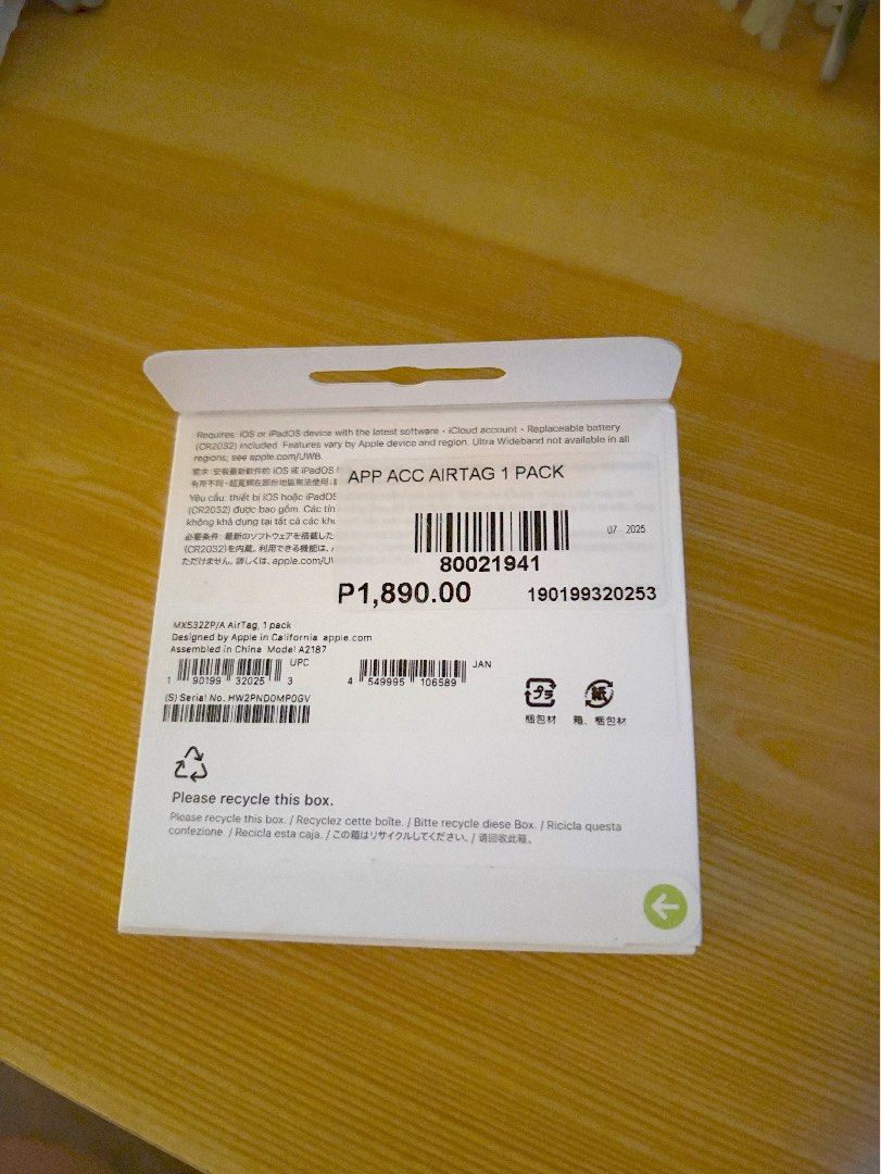 AirTag (Category: Other Accessories) located in Manila. Submitted by francineity (Listing ID 1440705429, Image 2). Description: Rfs: got it as a gift Still negotiable .