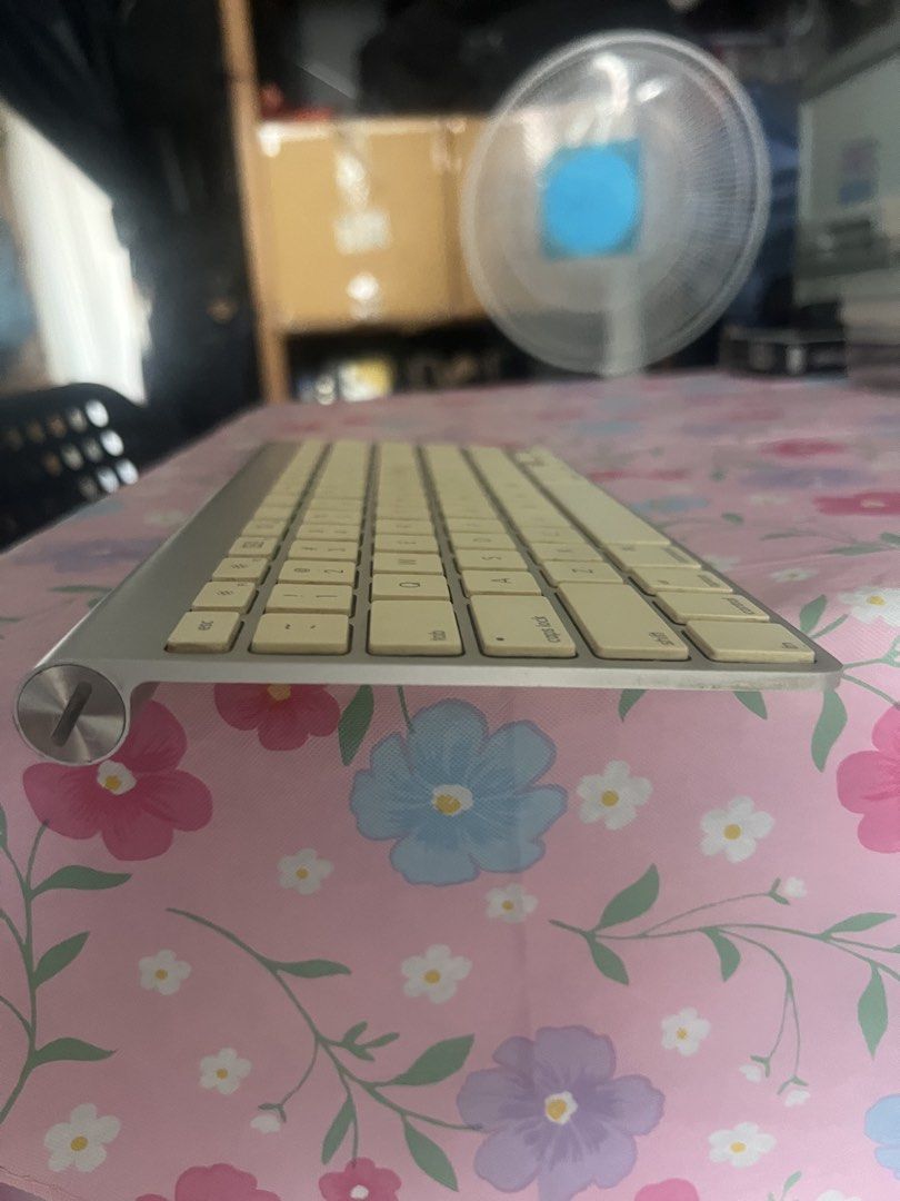 Apple Magic Keyboard A1314 Wireless Aluminum467509017891328001