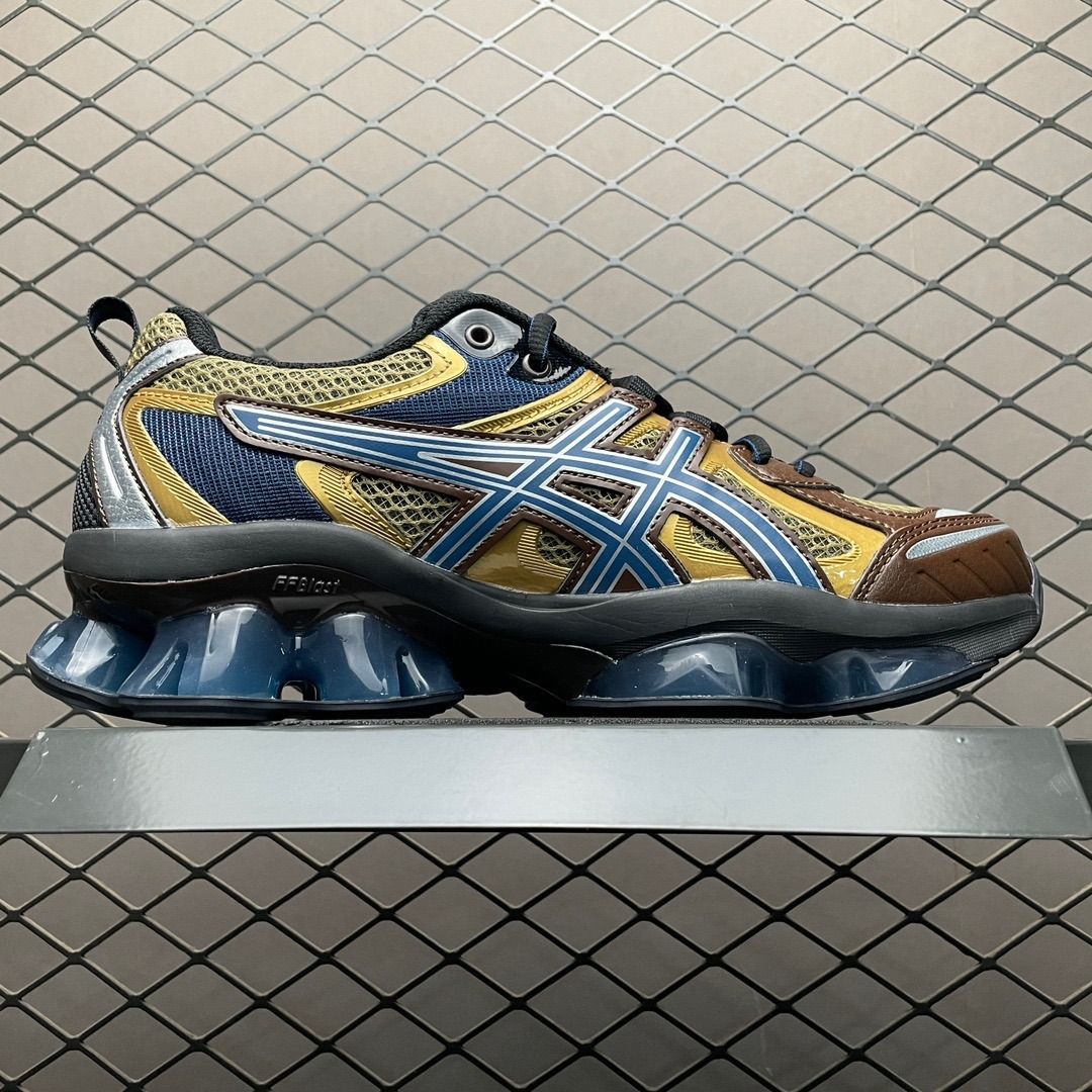 Authentic Asics Gel-Quantum Kinetic Brown Blue EU36-47 (Category: Sneakers) located in Singapore. Submitted by creamycupcakes (Listing ID 1440751474, Image 3). Description: .