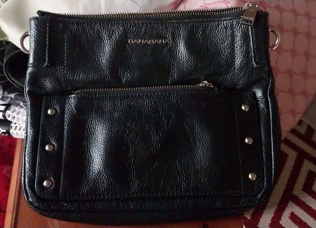 BanaBana Sling Bag (Category: Cross-body Bags) located in Angeles City. Submitted by city_lightsss (Listing ID 1440658104, Image 1). Description: - Bought it in Korea, Auth - Declutter project - Normal sign of usage, but no damage - SF c/o buyer *Please check other items for free and/or for bundling .