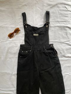 (Category: ) located in . Submitted by lovingmnl (Listing ID 1440707182, Image 1). Description: .