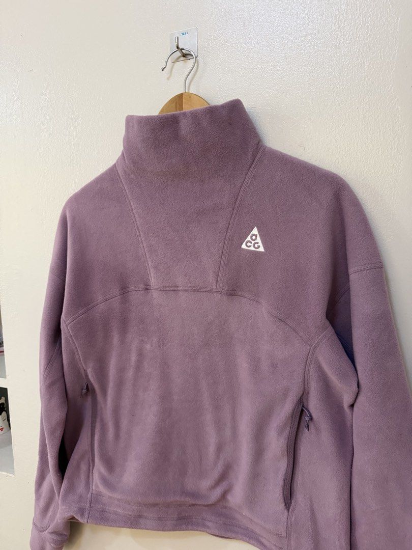 BNWT Nike Sweatshirt ACG Wolf Tree XS (Category: Coats, Jackets and Outerwear) located in Rizal. Submitted by arkivekkk (Listing ID 1440758186, Image 2). Description: Brand new with tag Never used.