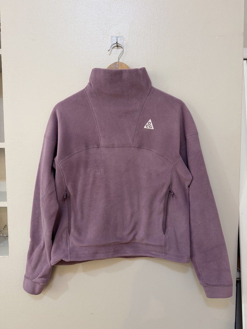 BNWT Nike Sweatshirt ACG Wolf Tree XS (Category: Coats, Jackets and Outerwear) located in Rizal. Submitted by arkivekkk (Listing ID 1440758186, Image 1). Description: Brand new with tag Never used.