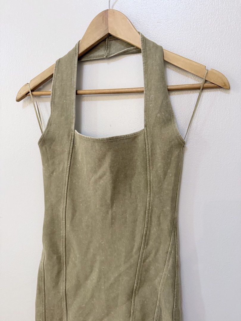 BNWT Zara Halter Backless Mini Dress Small (Category: Dresses) located in Rizal. Submitted by arkivekkk (Listing ID 1440758407, Image 2). Description: Brand new with tag Size small.