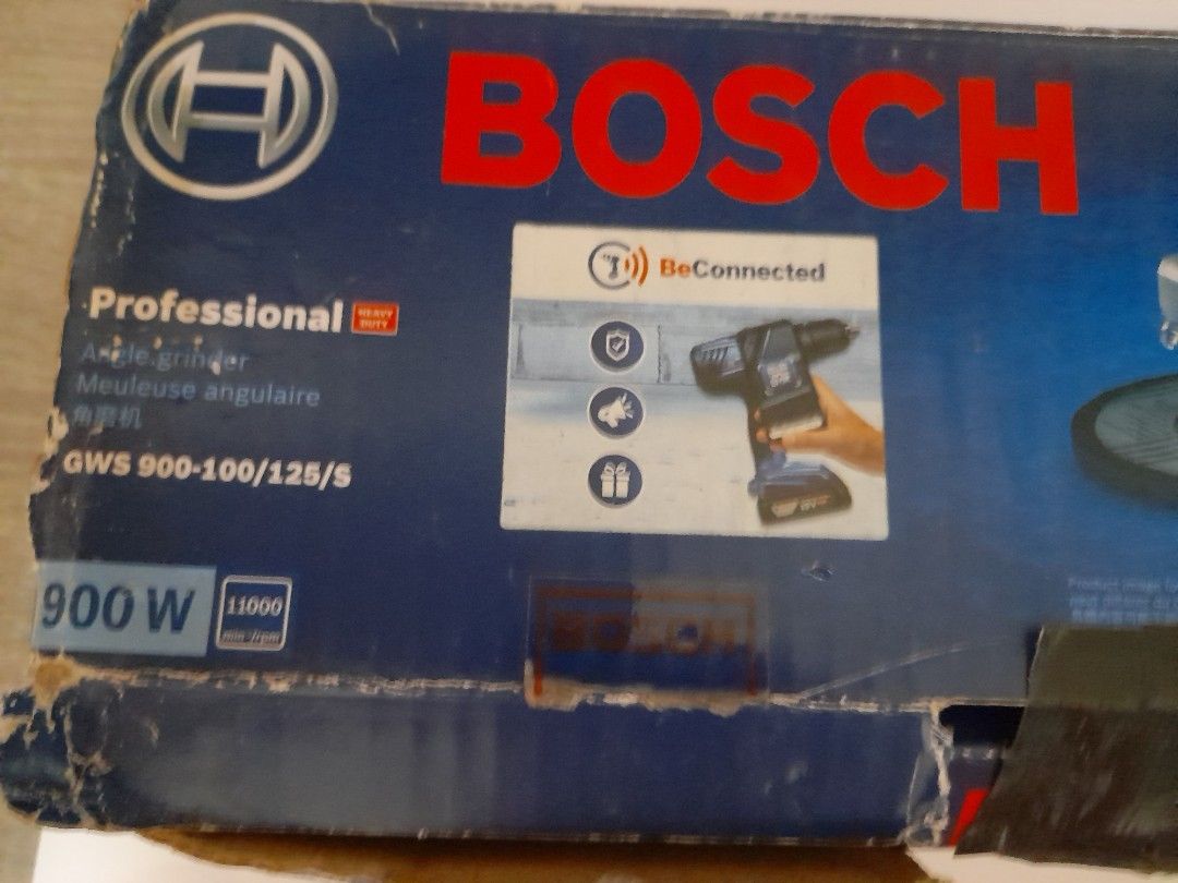 BOSCH GWS 900-100/125/S Professional Angle Grinder 900W (Category: Construction Tools & Equipment) located in Pasig City. Submitted by silentforest_59b349 (Listing ID 1440605967, Image 1). Description: - Bosch GWS 900-100/125/S Professional Angle Grinder - Powerful 900W motor for tough jobs - Features BeConnected technology - Includes a 1-year warranty sticker.