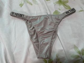(Category: ) located in . Submitted by lovescarf (Listing ID 1440634566, Image 1). Description: .