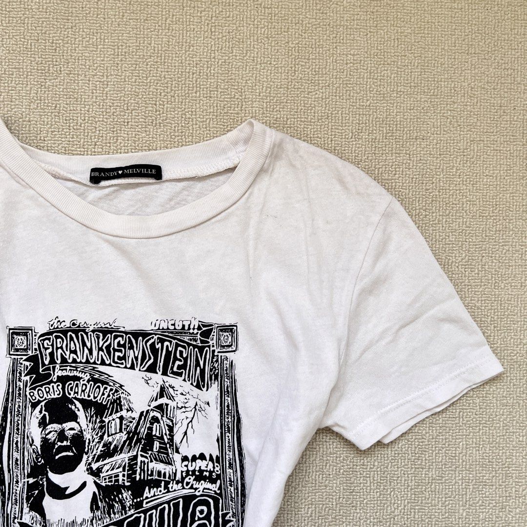 brandy melville frankenstein dracula print top (Category: Shirts) located in Limay. Submitted by budolfindsrawrawr (Listing ID 1440733966, Image 3). Description: brandy m. frankenstein dracula print top - fits s/m l20 b32 - comfy daily wear, cotton material.