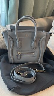 (Category: ) located in . Submitted by hailtomycloset (Listing ID 1440612373, Image 1). Description: .