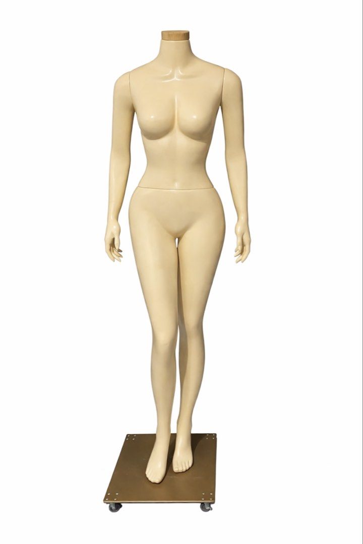 Chan Wholebody Torso Mannequin with Wheels Whole Manekin (Category: Looking For) located in Bulacan. Submitted by jexmd (Listing ID 1440665542, Image 1). Description: .