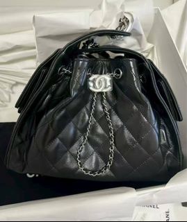 (Category: ) located in . Submitted by chicluxury (Listing ID 1440673946, Image 1). Description: .