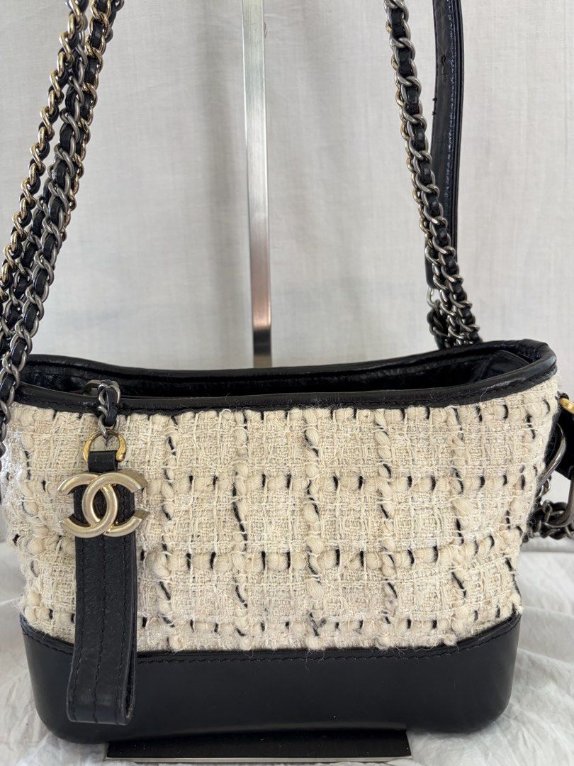 Chanel Gabrielle NGA (Category: Luxury Bags & Wallets) located in Cagayan de Oro. Submitted by jadayamerch.1977_703 (Listing ID 1440759010, Image 1). Description: .