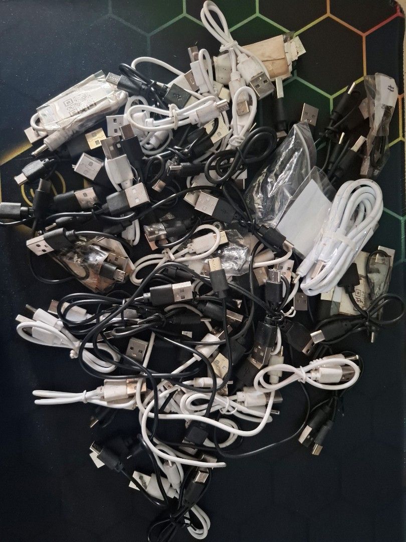 Charging cables Micro USB, Type-C, iOS connectors Take all (Category: Chargers & Cables) located in Quezon City. Submitted by an.marie (Listing ID 1440625303, Image 1). Description: Lot of assorted charging cables (USB-A, Micro USB, USB-C) and barrel jack connectors. Available in white and black. Perfect for replacements or spares. Take all. Loc: Tandang Sora, QC Can do same day delivery or JNT for less shipping fee.