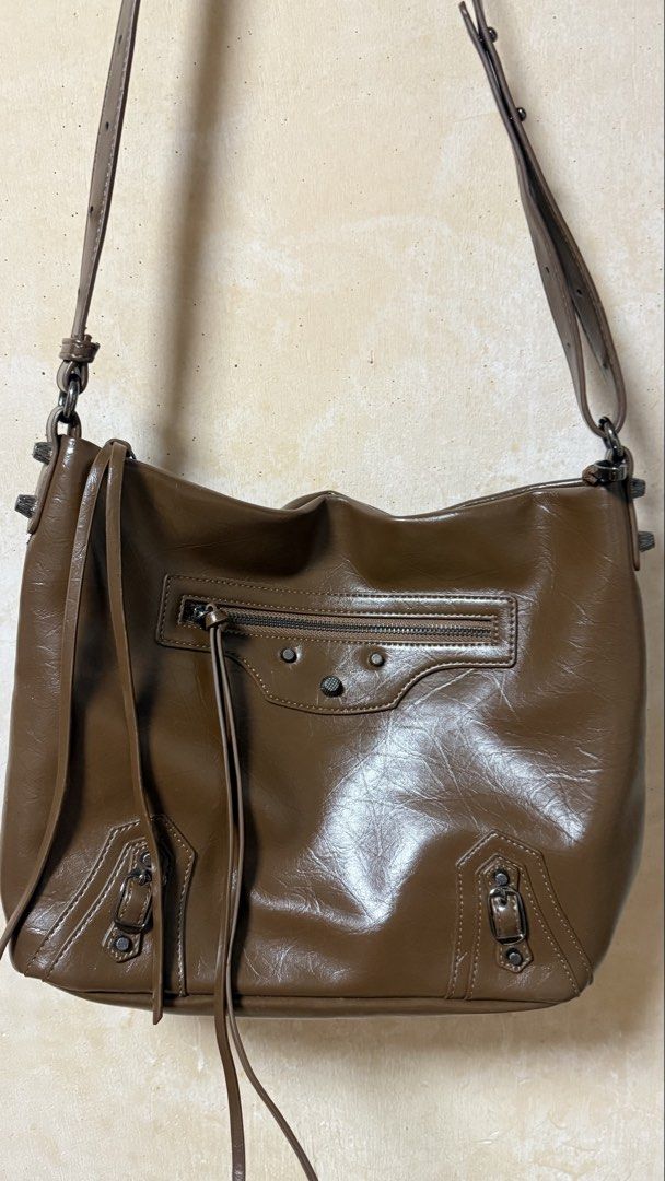 City bag inspired shoulder bag (Category: Shoulder Bags) located in Calamba. Submitted by ashvault (Listing ID 1440688764, Image 2). Description: Inspired balen city shoulder bag.