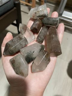 (Category: ) located in . Submitted by crystal_gem_world (Listing ID 1440600057, Image 1). Description: .