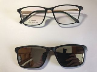 （分類：）位於 。 由 hkglasses 提交（商品編號 1440625542，圖片 1）。簡介： 。